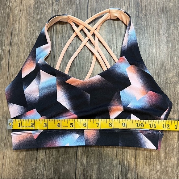 Women’s F21 Color Block Sports Bra Crisscross Back Size S - Picture 6 of 8